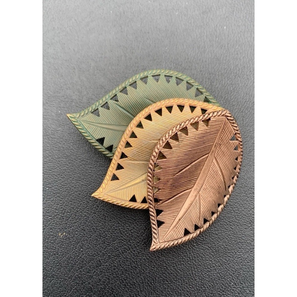 Vintage Etched Tri Color Metal Leaf / Leaves Brooch